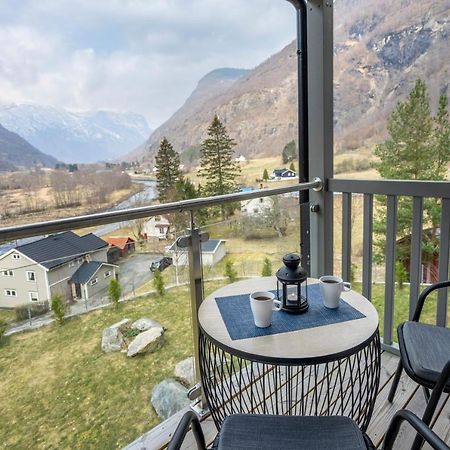 Skaimsberg Holiday Apartments Aurland Exteriér fotografie