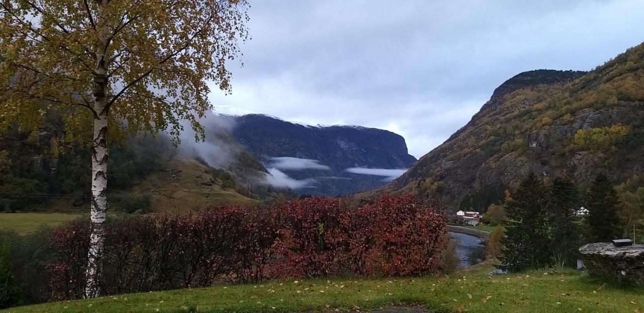 Skaimsberg Holiday Apartments Aurland Exteriér fotografie
