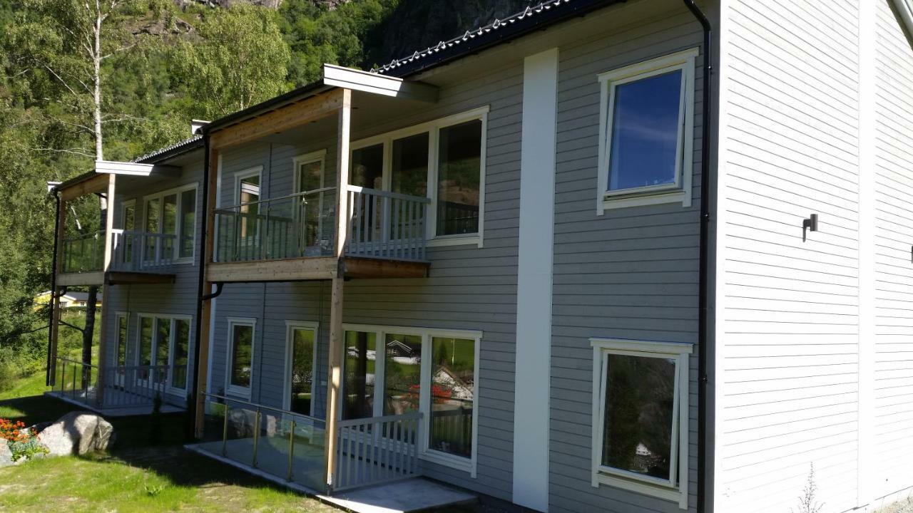 Skaimsberg Holiday Apartments Aurland Exteriér fotografie